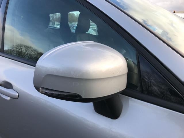 2023 Volvo Xc60 2.0 B5p Core 5Dr Awd Geartronic (OW72LHX) Image 32