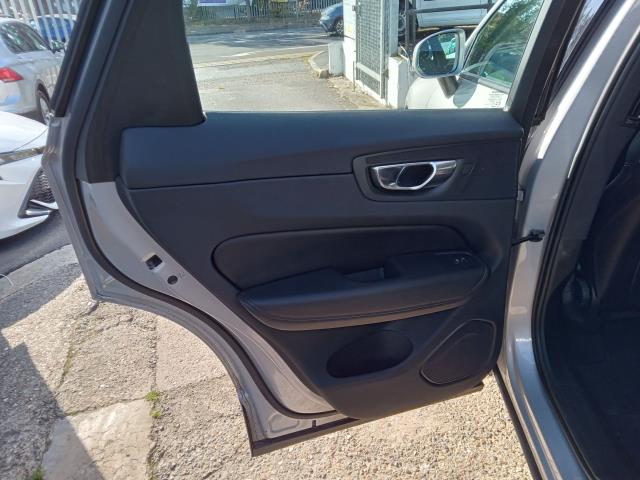 2023 Volvo Xc60 2.0 B5p Core 5Dr Awd Geartronic (OW72NVP) Image 22