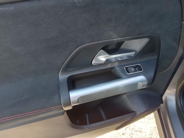 2023 Mercedes-Benz Glb Glb 200 Amg Line Executive 5Dr 7G-Tronic (OW72PYF) Image 27