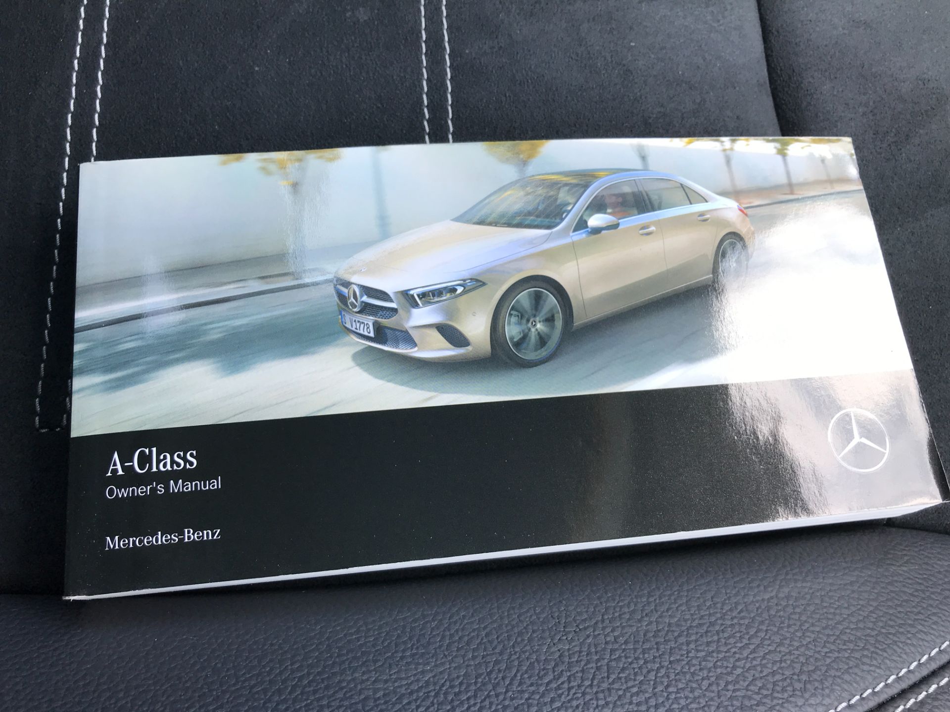 2022 Mercedes-Benz A Class A180 Amg Line Executive Edition 4Dr Auto (OY22VFN) Thumbnail 31