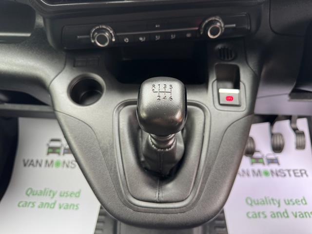 2022 Peugeot Partner 1000 1.5 Bluehdi 100 Professional Premium Van (PE71UVN) Image 26