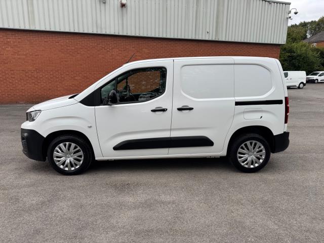2022 Peugeot Partner 1000 1.5 Bluehdi 100 Professional Premium Van (PE71UVN) Image 6