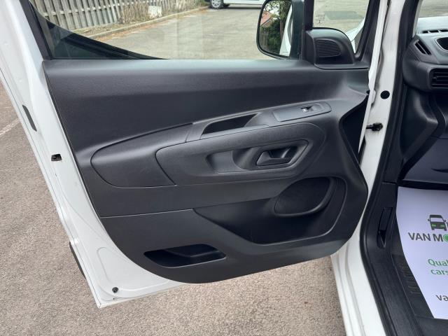 2022 Peugeot Partner 1000 1.5 Bluehdi 100 Professional Premium Van (PE71UVN) Image 33