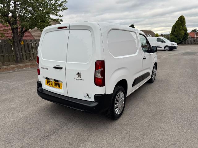 2022 Peugeot Partner 1000 1.5 Bluehdi 100 Professional Premium Van (PE71UVN) Image 9