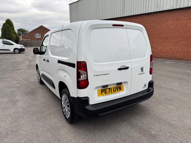 2022 Peugeot Partner 1000 1.5 Bluehdi 100 Professional Premium Van (PE71UVN) Image 7