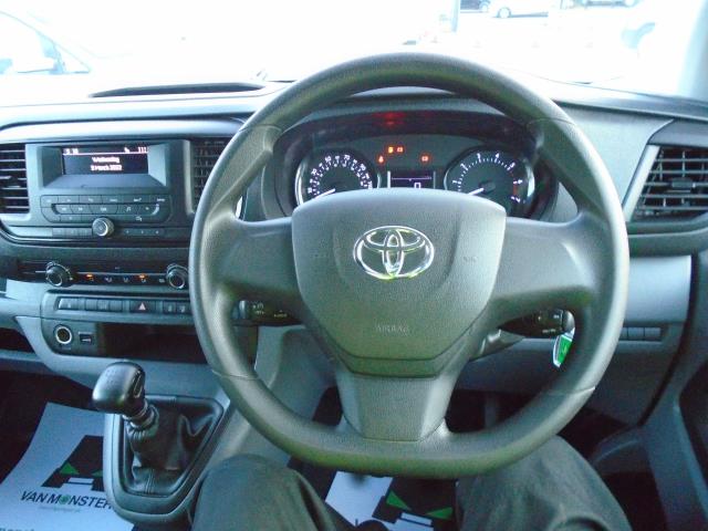 2019 Toyota Proace 2.0D 120 Icon Van (PK69ODW) Image 31