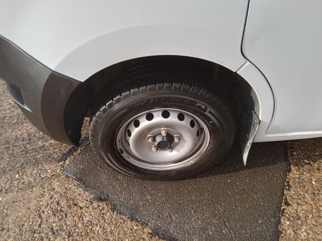 2021 Nissan Nv400 2.3 Dci 150Ps H1 Tekna Double Cab Dropside (PO21KSN) Image 36