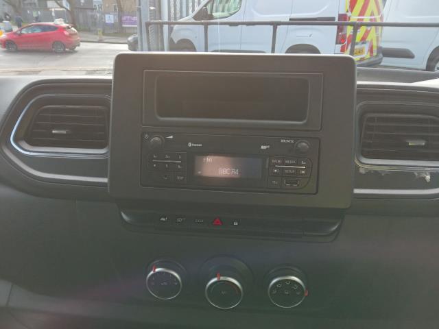 2021 Nissan Nv400 2.3 Dci 150Ps H1 Tekna Double Cab Dropside (PO21KSN) Image 28