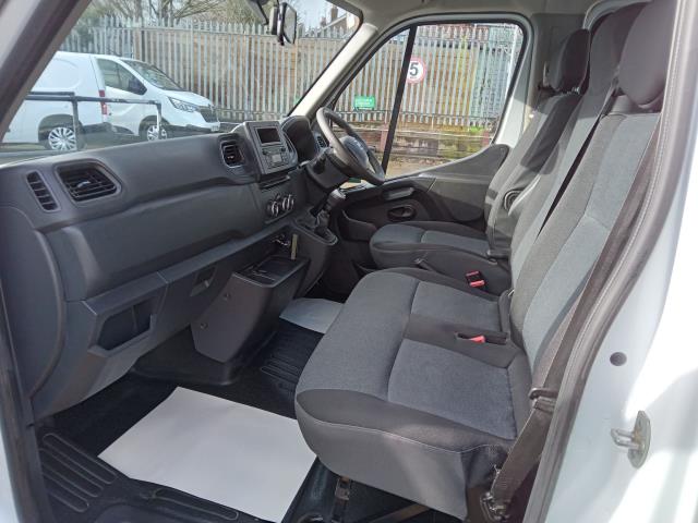 2021 Nissan Nv400 2.3 Dci 150Ps H1 Tekna Double Cab Dropside (PO21KSN) Image 15