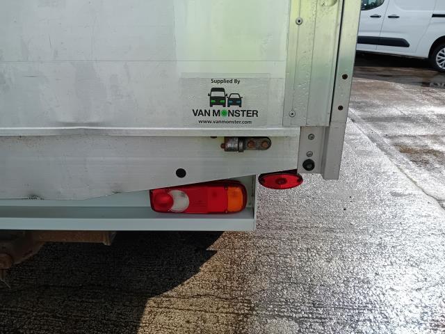 2021 Nissan Nv400 NV400 2.3DCI DOUBLE CAB DROPSIDE TEKNA 150PS EURO 6 (PO21KSZ) Image 44