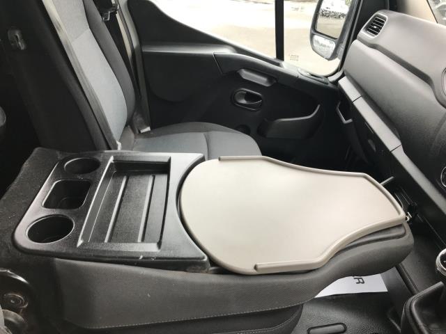 2021 Nissan Nv400 2.3 Dci 150Ps Tekna Double Cab Dropside (PO21KTD) Image 24