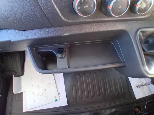 2021 Nissan Nv400 2.3 Dci 150Ps H1 Tekna Double Cab DROPSIDE  (PO21KTG) Image 30