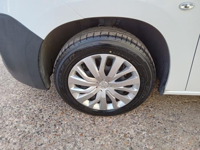 2021 Peugeot Partner 950 1.5 Bluehdi 100 Professional Van (RA21NYN) Image 31