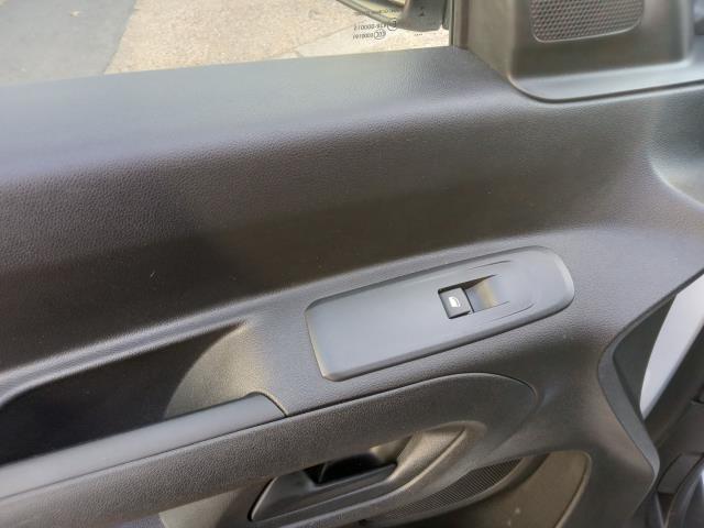 2021 Peugeot Partner 950 1.5 Bluehdi 100 Professional Van (RA21NYN) Image 19