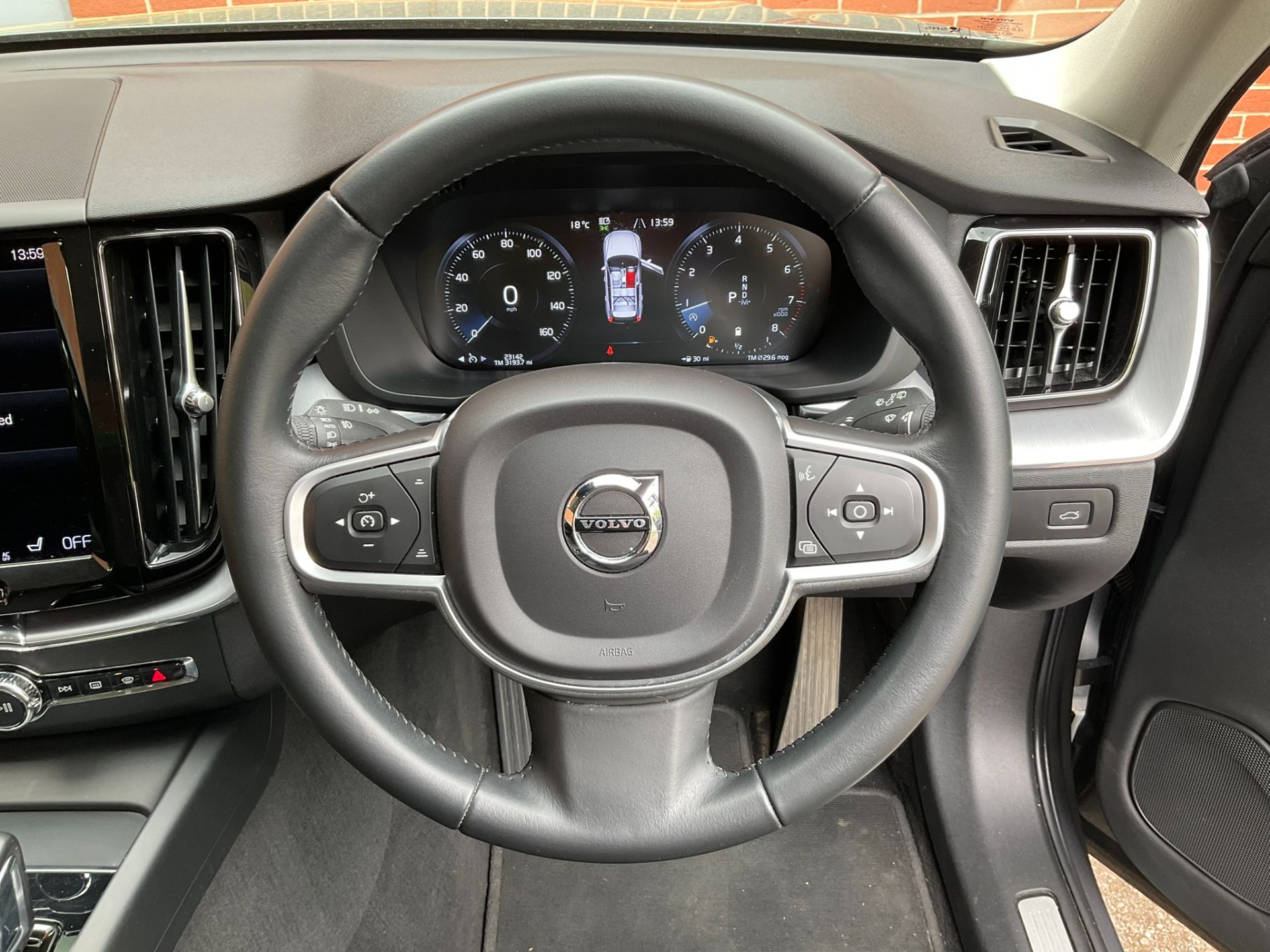 2020 Volvo Xc60 2.0 B5p [250] Momentum 5Dr Awd Geartronic (RE70XSU) Thumbnail 15