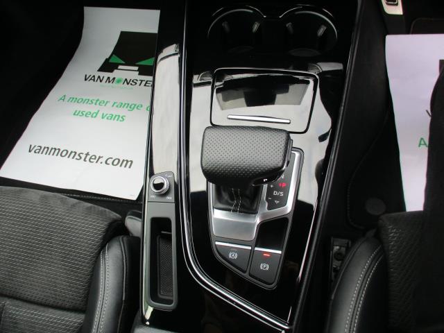 2020 Audi A4 35 Tfsi Black Edition 4Dr S Tronic (RE70XYY) Image 18