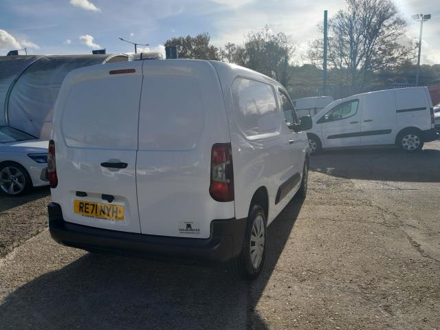 2021 Peugeot Partner 1000 1.5 Bluehdi 100 Professional Premium Van (RE71NYH) Image 4