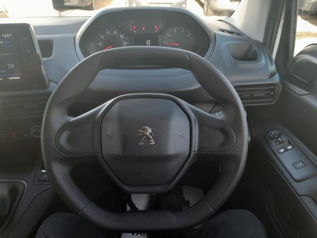 2021 Peugeot Partner 1000 1.5 Bluehdi 100 Professional Premium Van (RE71NYH) Image 14