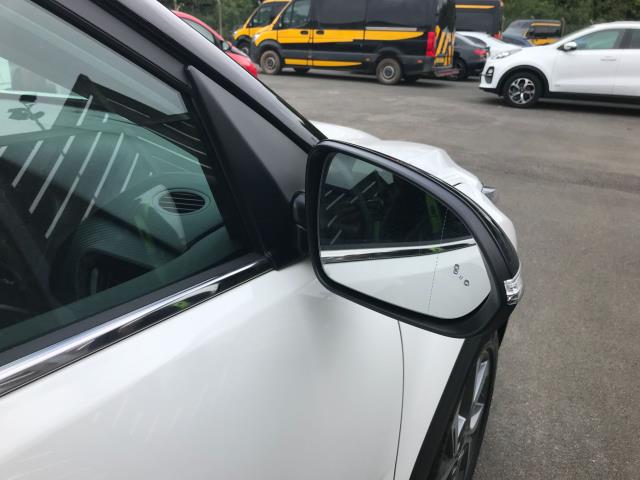 2022 Kia Stonic 1.0T Gdi 48V Gt-Line S 5Dr (RE71PGU) Image 28