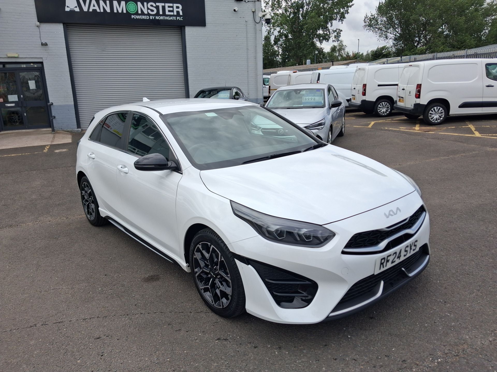 2024 Kia Ceed 1.5T Gdi Isg 138 Gt-Line 5Dr (RF24SYS)