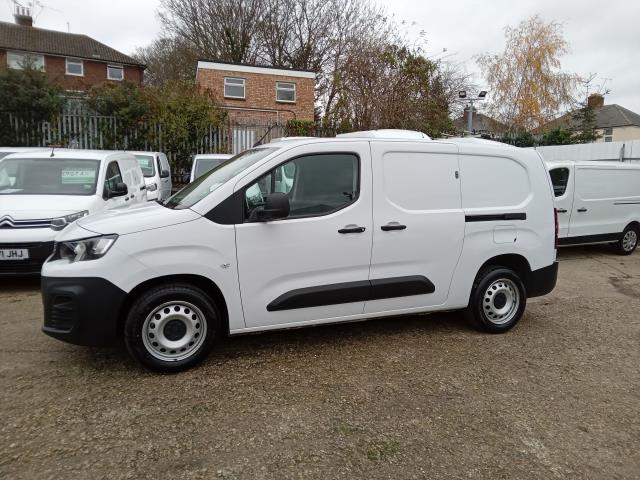 2023 Peugeot Partner 950 1.5 Bluehdi 100 L2 Professional Premium + Van (RF72CLV) Image 6