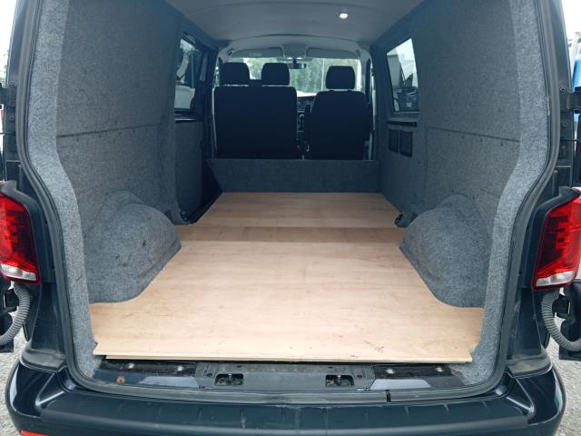 2023 Volkswagen Transporter 2.0 Tdi 150 Highline Van (RF72EUR) Image 12