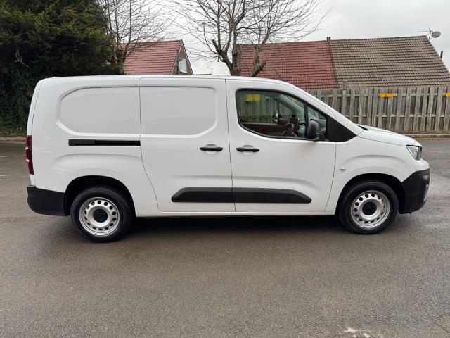 2022 Peugeot Partner 950 1.5 Bluehdi L2 100 Professional Premium Van 6 Speed  (RJ72HVS) Image 10