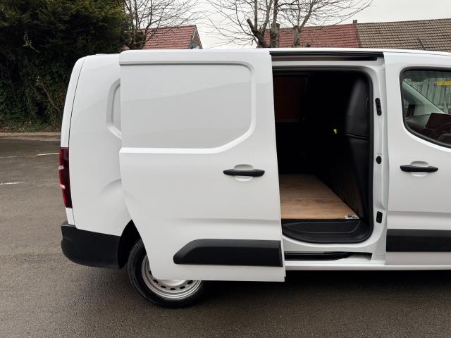 2022 Peugeot Partner 950 1.5 Bluehdi L2 100 Professional Premium Van 6 Speed  (RJ72HVS) Image 44