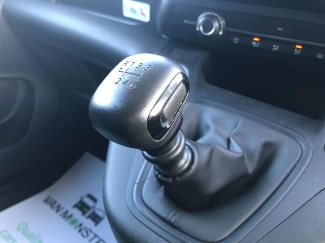 2022 Peugeot Partner 850 1.5 Bluehdi 100 Professional Premium Crew Van (RO22VLA) Image 26