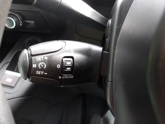 2023 Peugeot Partner 1000 1.5 Bluehdi 100 Professional Premium + Van (RO23EHG) Image 24