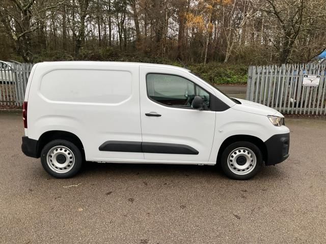 2023 Peugeot Partner 1000 1.5 Bluehdi 100 Professional Premium + Van (RO23OJB) Image 15