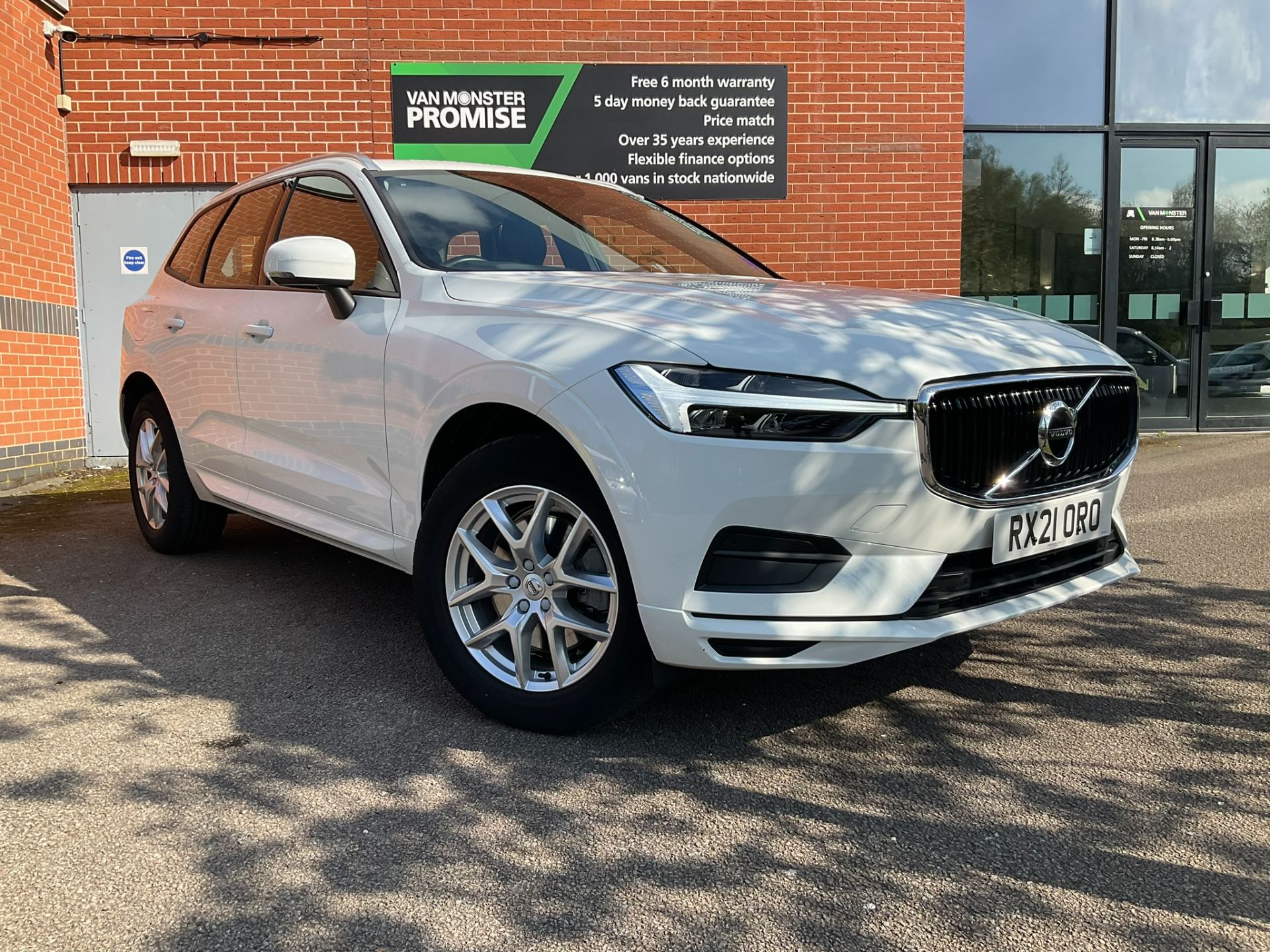 2021 Volvo Xc60 2.0 B5p [250] Momentum 5Dr Awd Geartronic (RX21ORO) Image 31