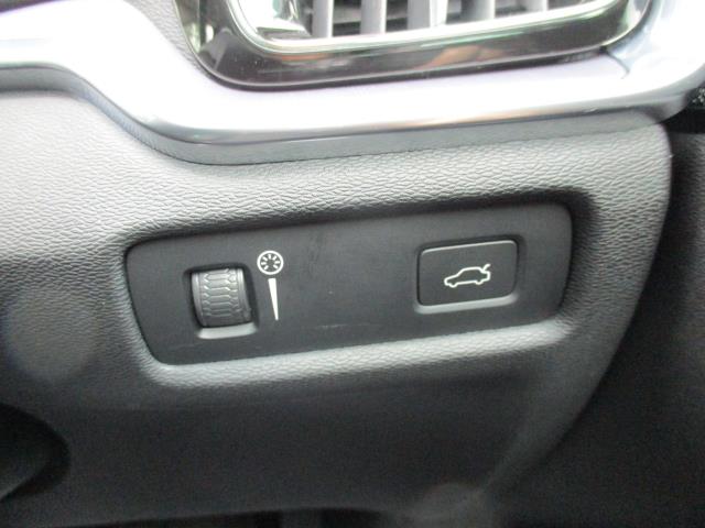 2021 Volvo V60 2.0 B4p Momentum 5Dr Auto (RX21ORV) Image 19