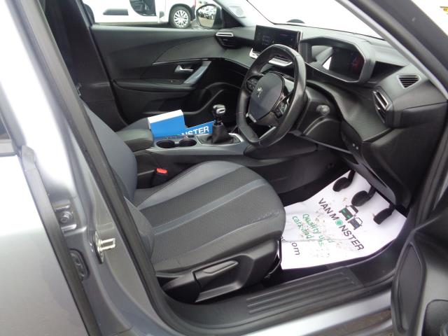 2020 Peugeot 2008 1.2 Puretech 130 Allure Premium 5Dr (SA70CPV) Image 20