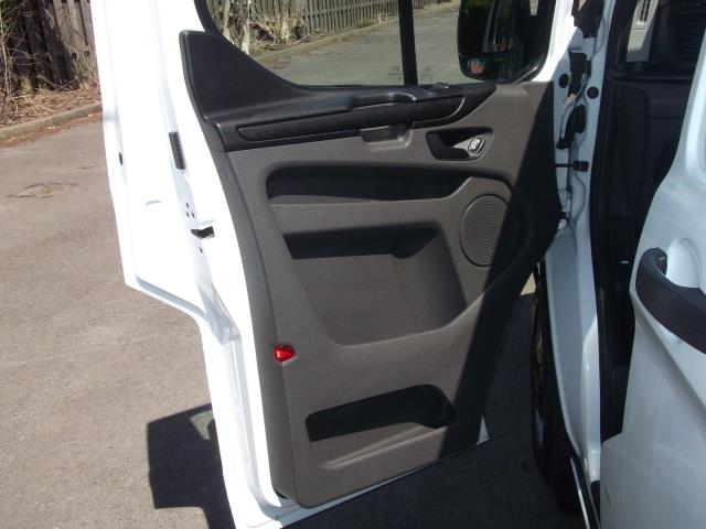 2020 Ford Transit Custom 2.0 Ecoblue 105Ps L2 Low Roof Leader Van (SA70XYF) Image 36