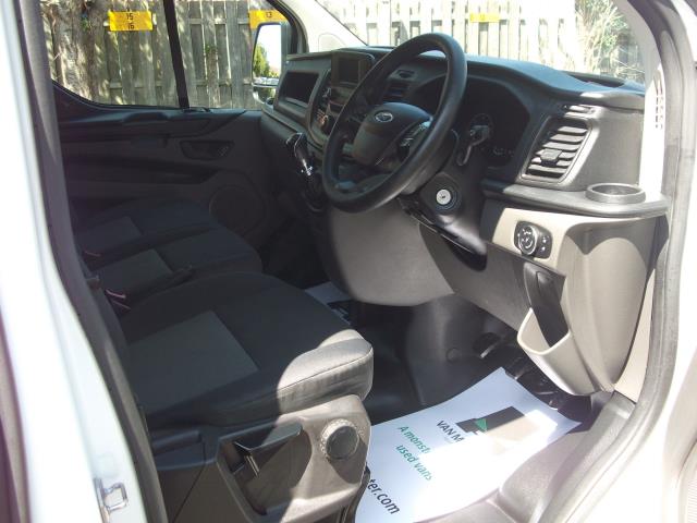 2020 Ford Transit Custom 2.0 Ecoblue 105Ps L2 Low Roof Leader Van (SA70XYF) Image 10