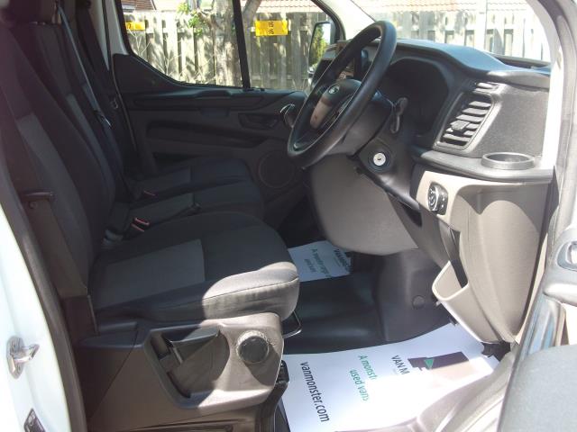 2020 Ford Transit Custom 2.0 Ecoblue 105Ps L2 Low Roof Leader Van (SA70XYF) Image 12