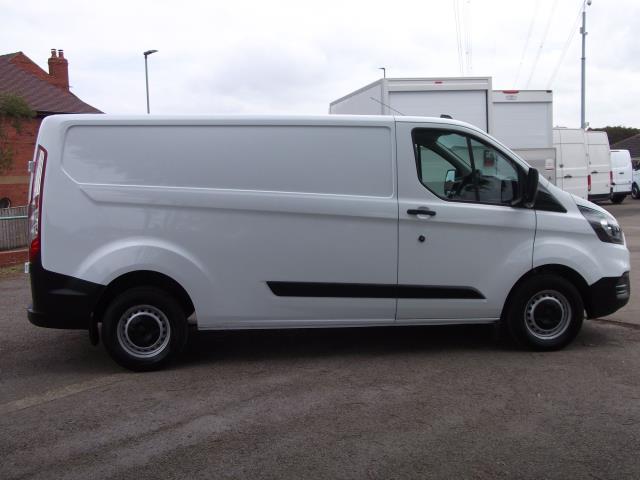 2020 Ford Transit Custom 2.0 Ecoblue 105Ps L2 Low Roof Leader Van (SA70ZHY) Image 8