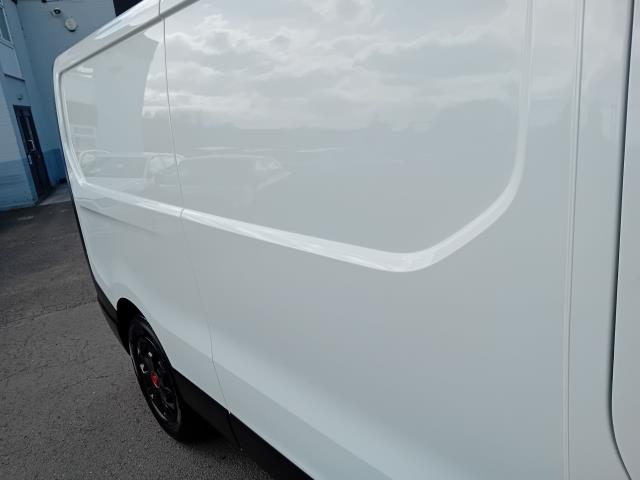 2022 Renault Trafic LL30 BLUE DCI 150PS BUSINESS EURO 6 (SB22GZV) Image 8