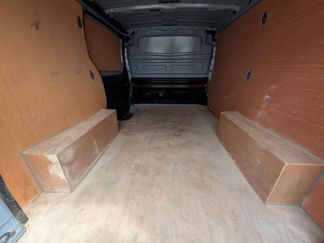 2022 Renault Trafic Sl28 Blue Dci 150 Business Van - Full Service History | Reliable | Something Different  (SB22UWO) Image 11
