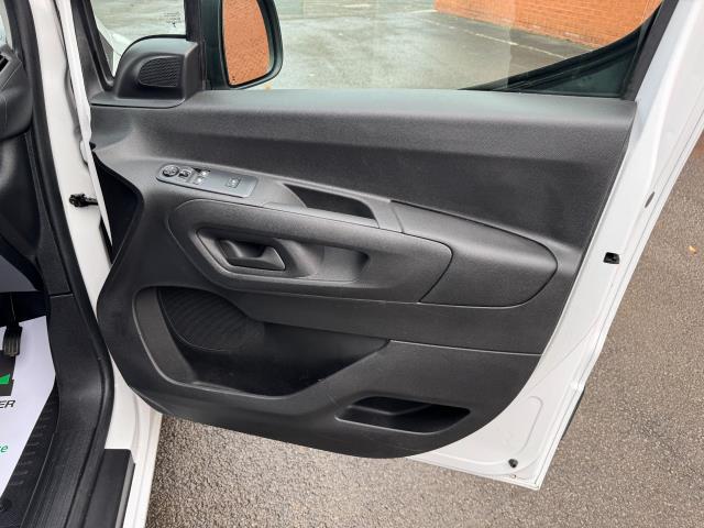 2023 Vauxhall Combo Cargo 2300 1.5 Turbo D 100Ps H1 Prime Van (SB23YRV) Image 18