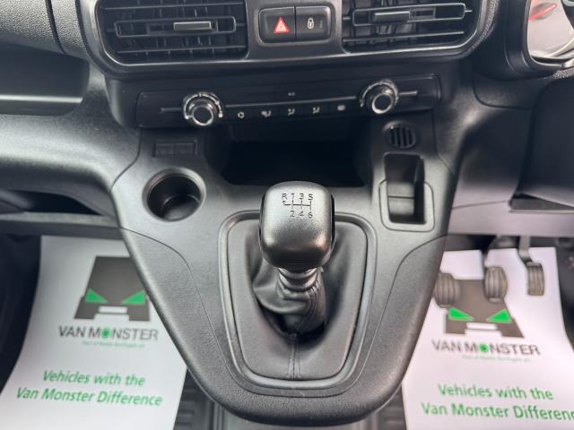 2023 Vauxhall Combo Cargo 2300 1.5 Turbo D 100Ps H1 Prime Van (SB23YRV) Image 32