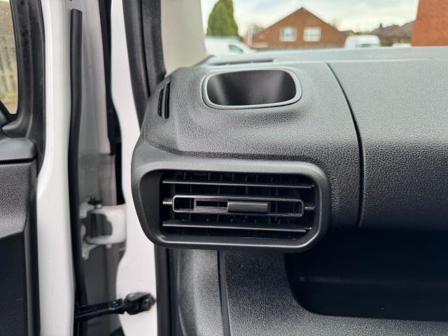 2023 Vauxhall Combo Cargo 2300 1.5 Turbo D 100Ps H1 Prime Van (SB23YRV) Image 43