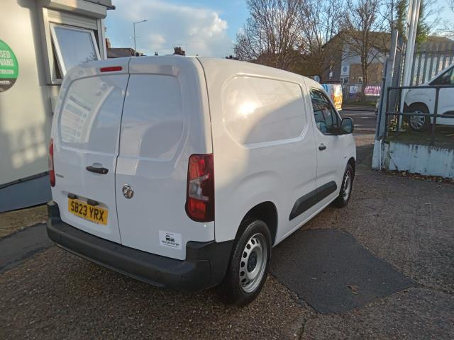 2023 Vauxhall Combo Cargo 2300 1.5 Turbo D 100Ps H1 Prime Van (SB23YRX) Image 12
