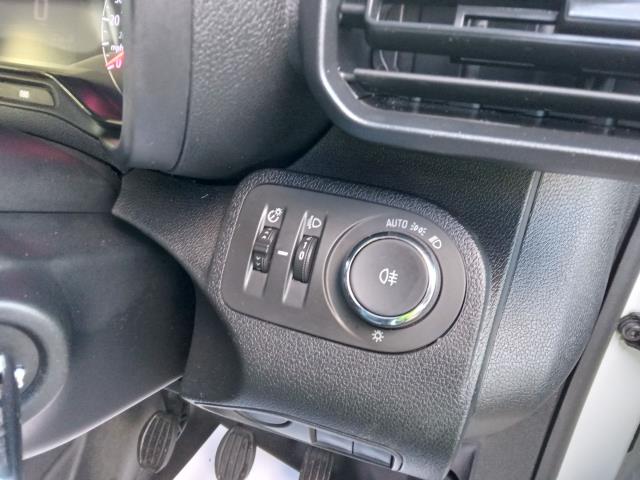 2023 Vauxhall Combo Cargo 2300 1.5 Turbo D 100Ps H1 Prime Van (SB23YRX) Image 30