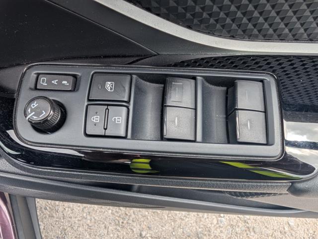 2022 Toyota C-Hr 2.0 Hybrid Gr Sport 5Dr Cvt - Hybrid | Low Running Costs | Luxury Feel (SD22CMK) Image 21
