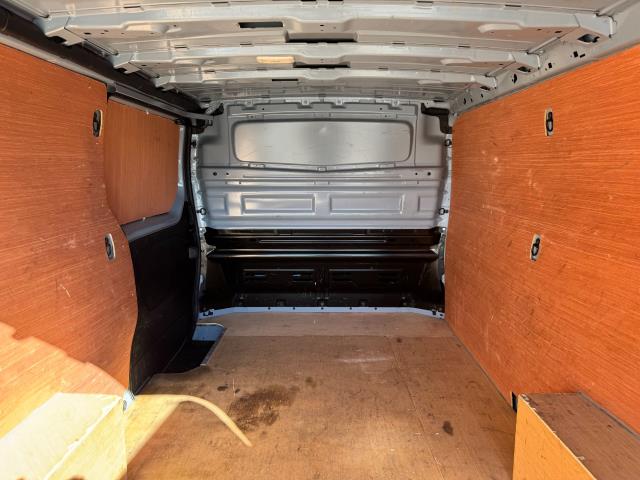 2022 Renault Trafic Ll30 Blue Dci 130 Business Van (SG72WYC) Image 49