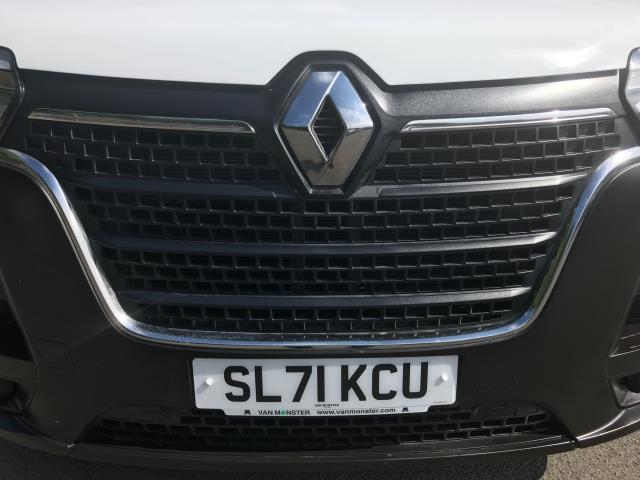 2021 Renault Master Lm35dci 135 Business Medium Roof Van (SL71KCU) Image 14