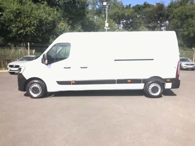 2021 Renault Master Lm35dci 135 Business Medium Roof Van (SL71KCU) Image 5