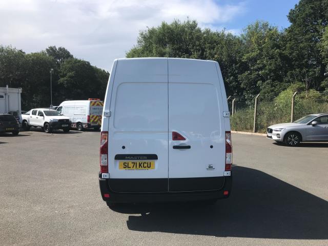 2021 Renault Master Lm35dci 135 Business Medium Roof Van (SL71KCU) Image 9